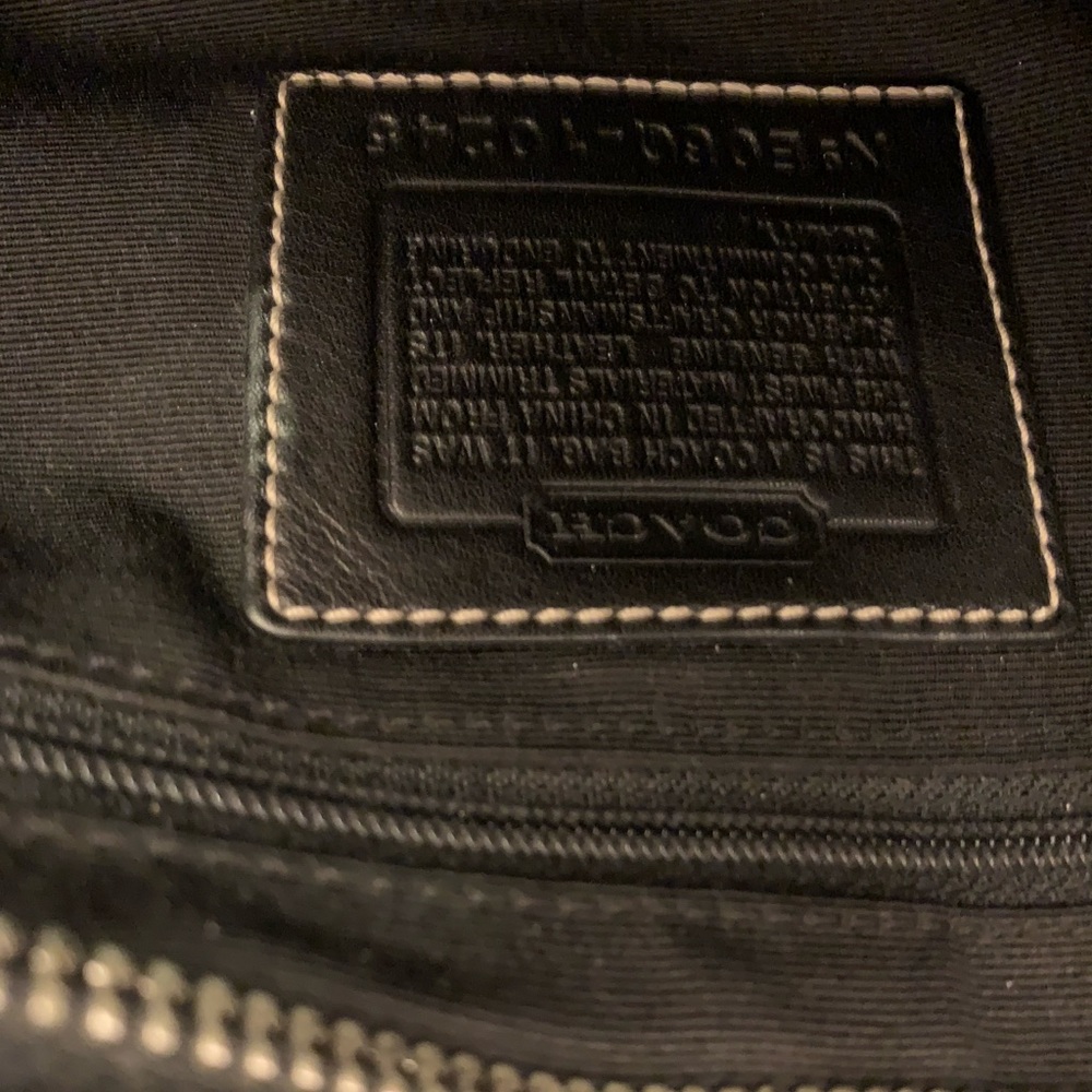 Coach Black Handbag - Picture 3 of 4